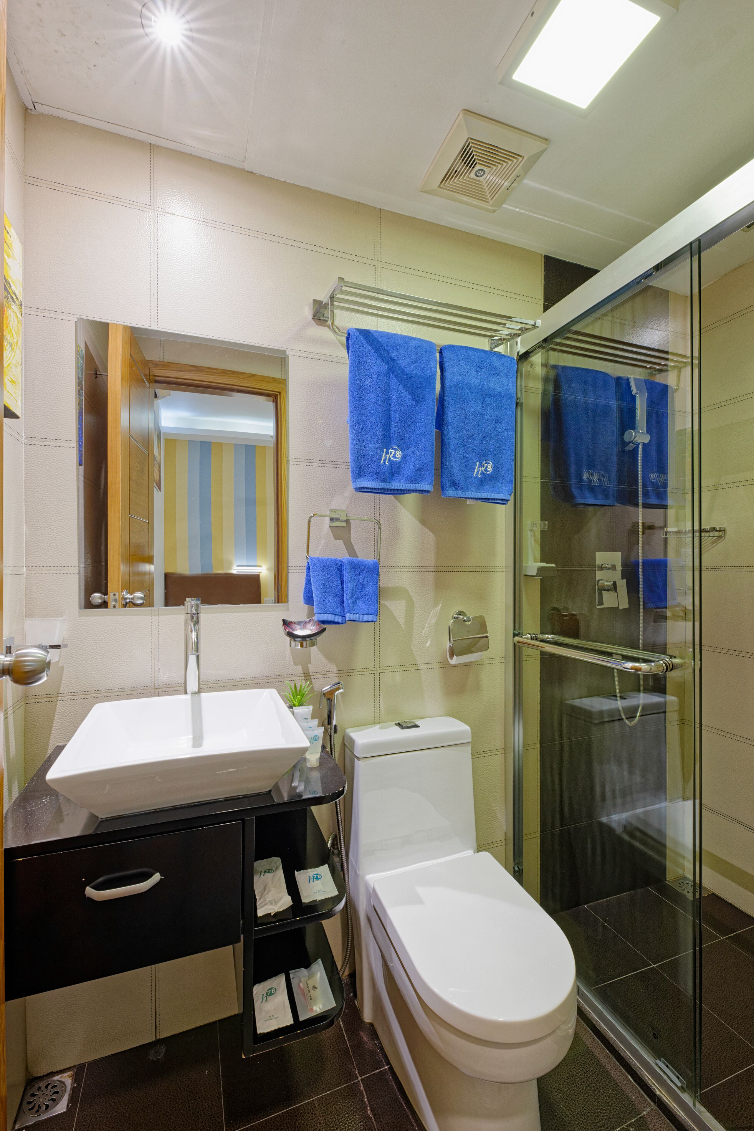 shower, free toiletries, hair dryer, bathrobes