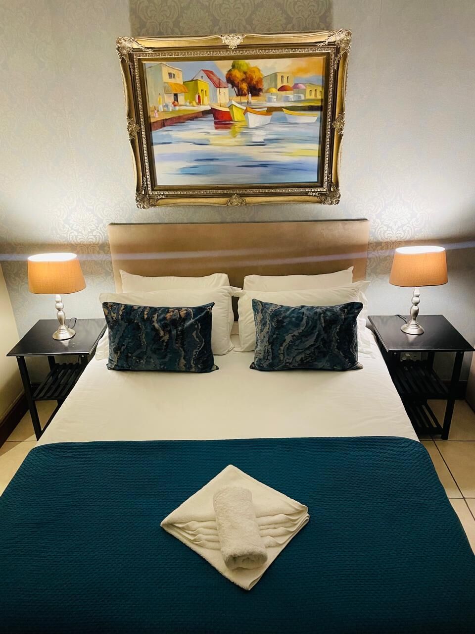 Room 4 Standard En-suite (14) | Ropa de cama de alta calidad y camas Select Comfort 