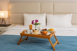 Sarapan dibawa pulang setiap hari (USD 30 per orang)