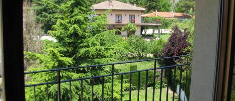 House, 3 Bedrooms, Balcony | View from room