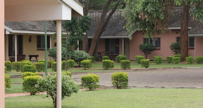 Victoria Apartments