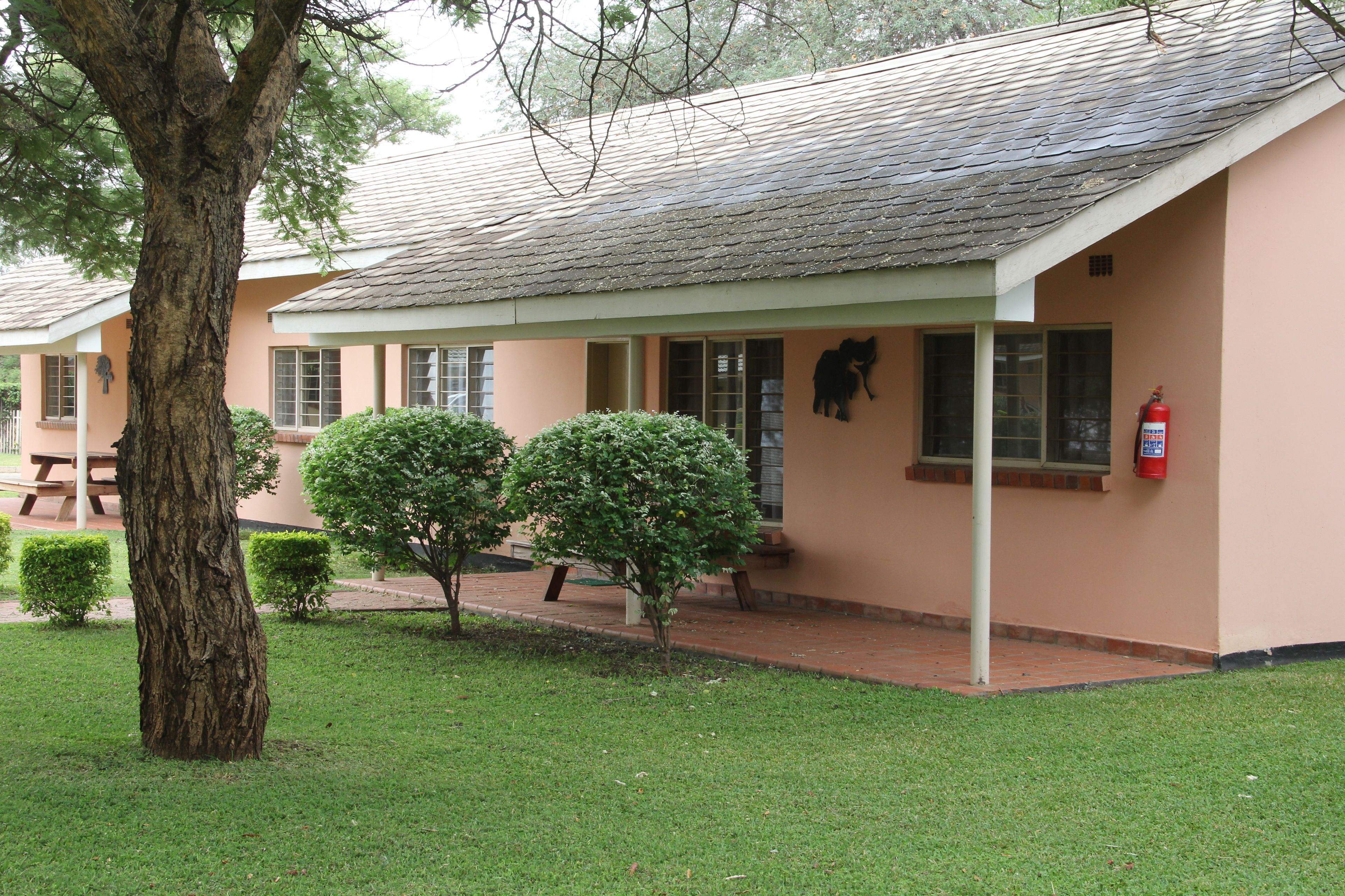 Daily continental breakfast (USD 110 per person)