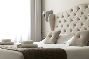 Frette Italian sheets, premium bedding, down comforters - Palazzo Lorenzo Hotel Boutique & Spa (Florence)