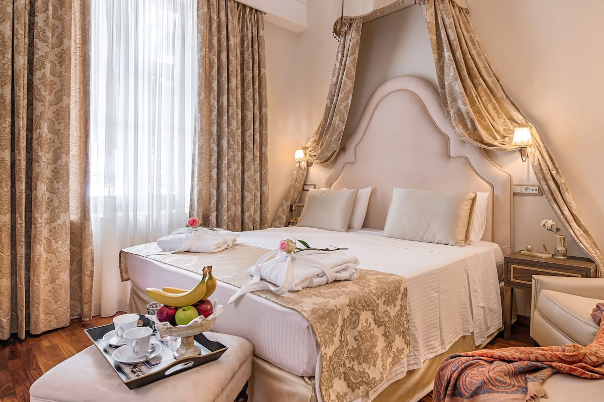 Premium bedding, minibar, in-room safe, individually decorated