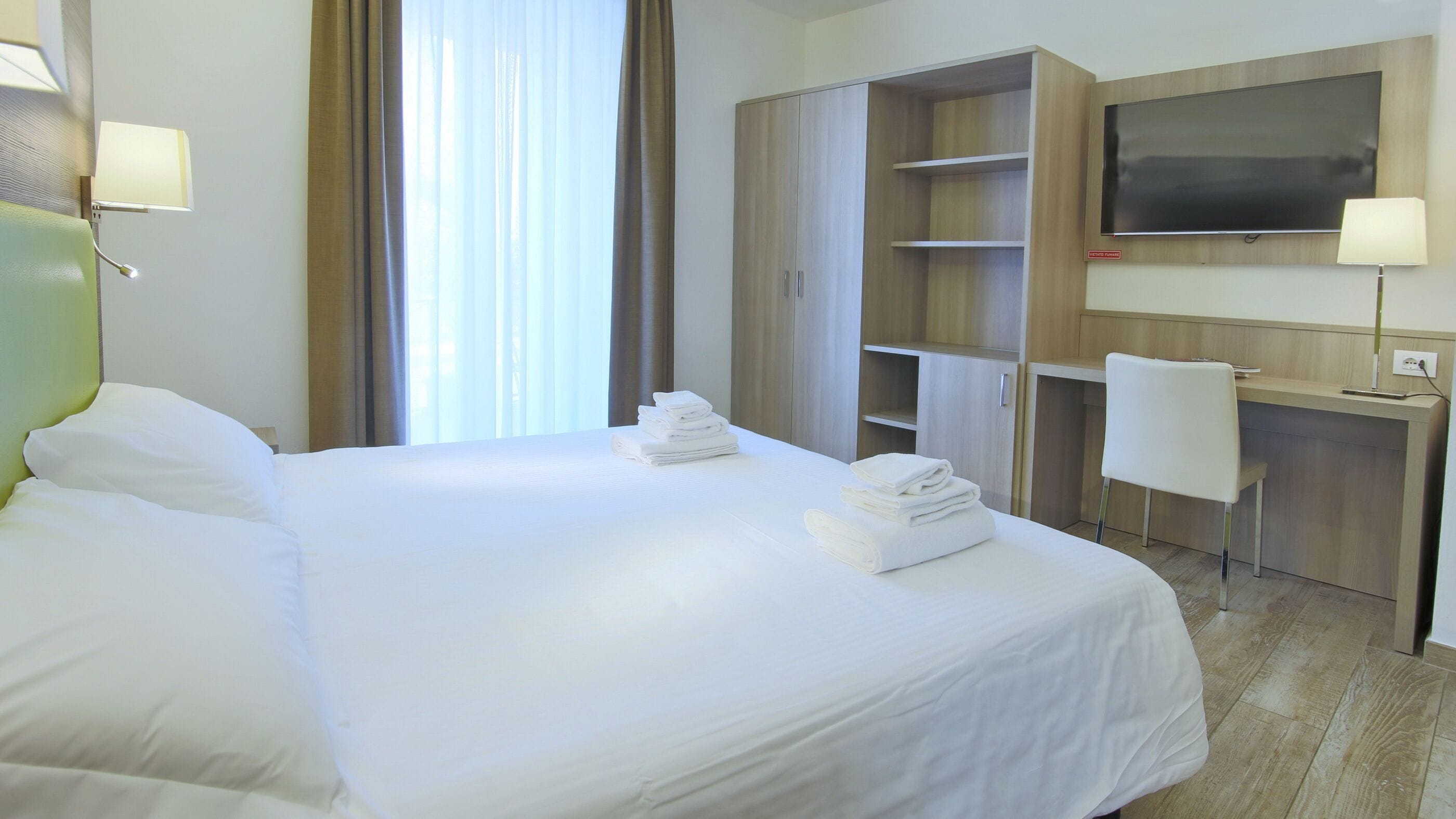 Photo - Italianway - Affittacamere Brenna