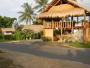 入住/退房自助服务终端