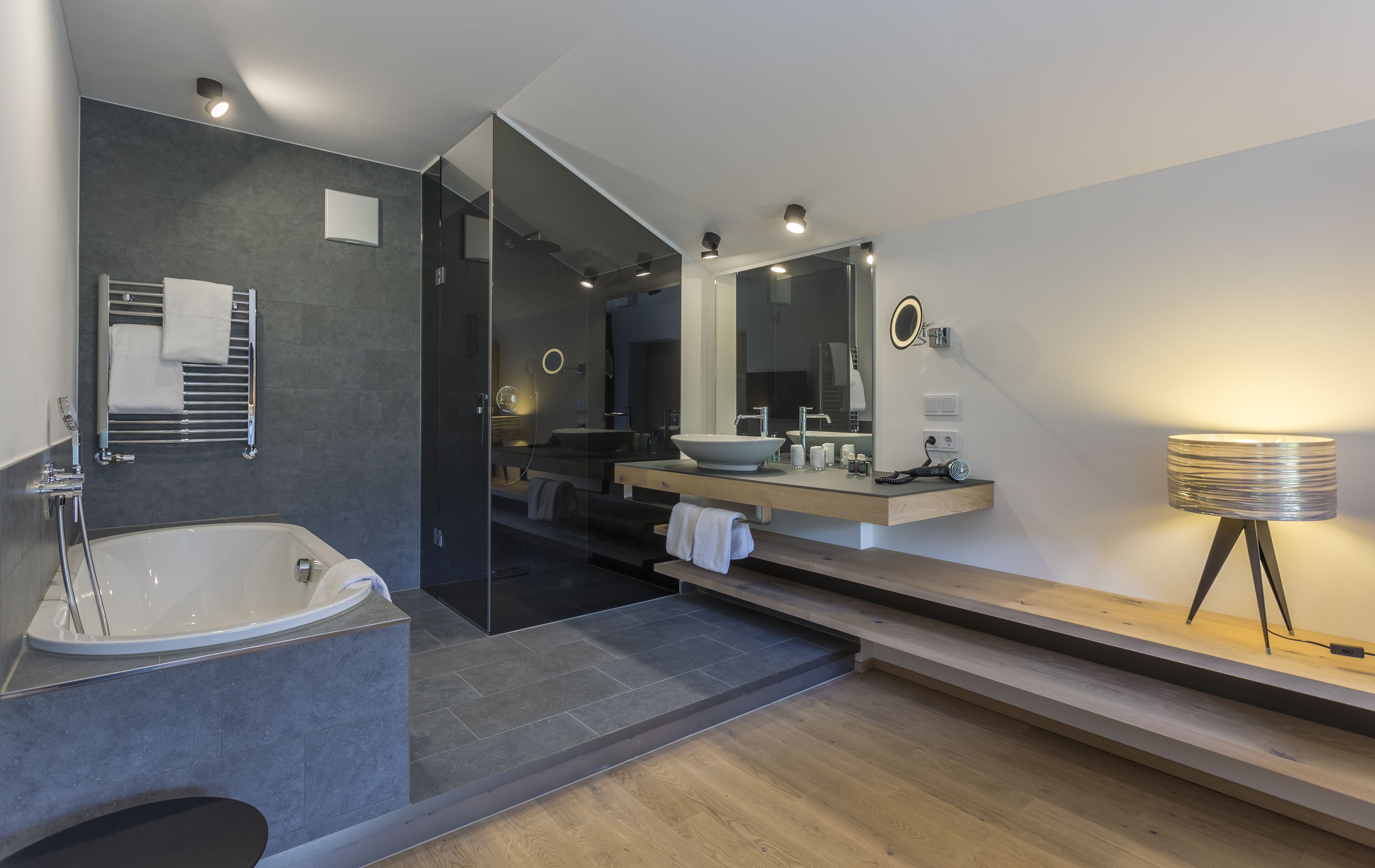suite panoramic view with sauna, roof terrace and balcony (separate floor) | bathroom | shower, rainfall showerhead, free toiletries, hair dryer