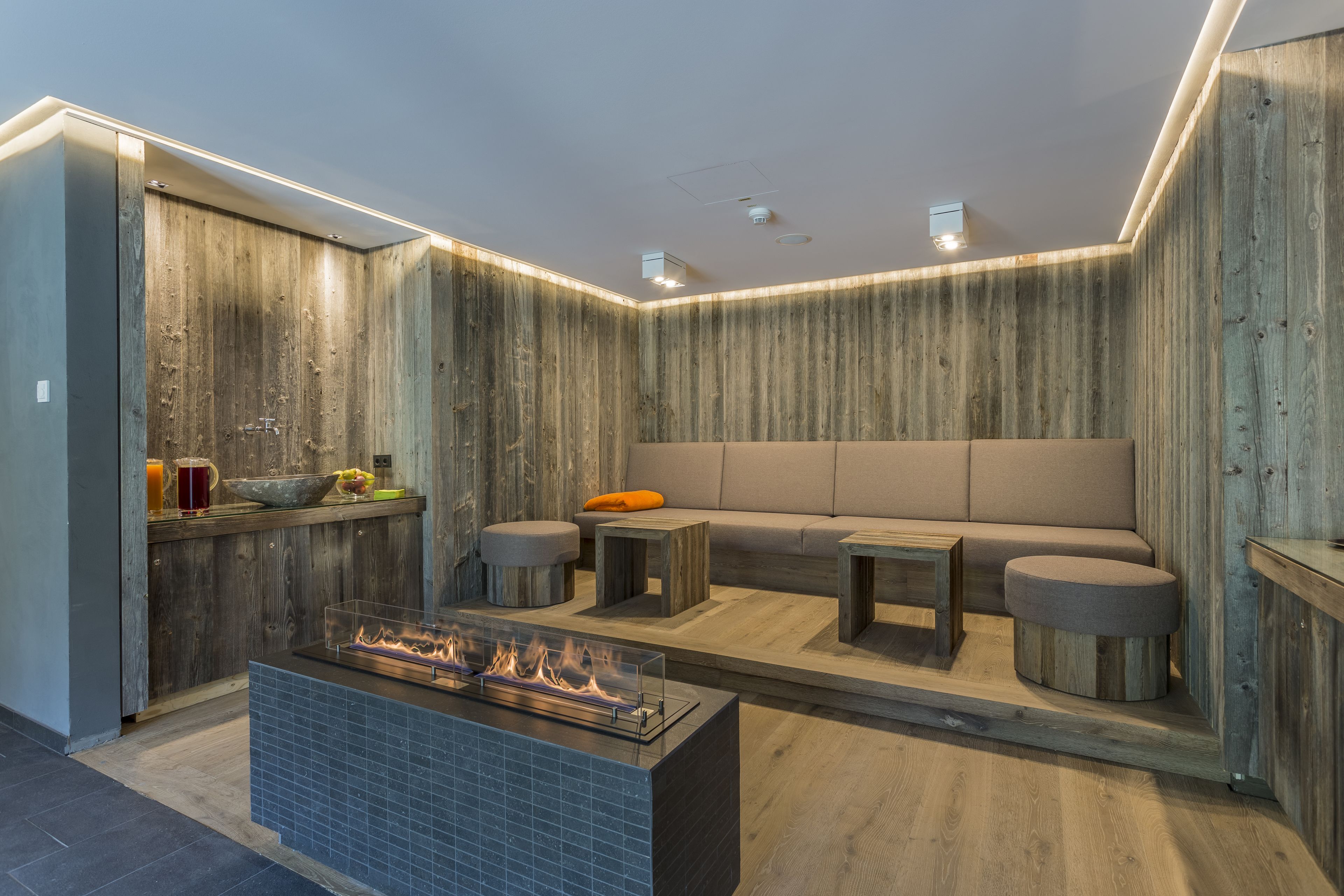 body treatments, body wraps, body scrubs, facials