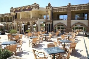 Vending machine - Cataract Layalina Resort (Sharm El Sheikh)