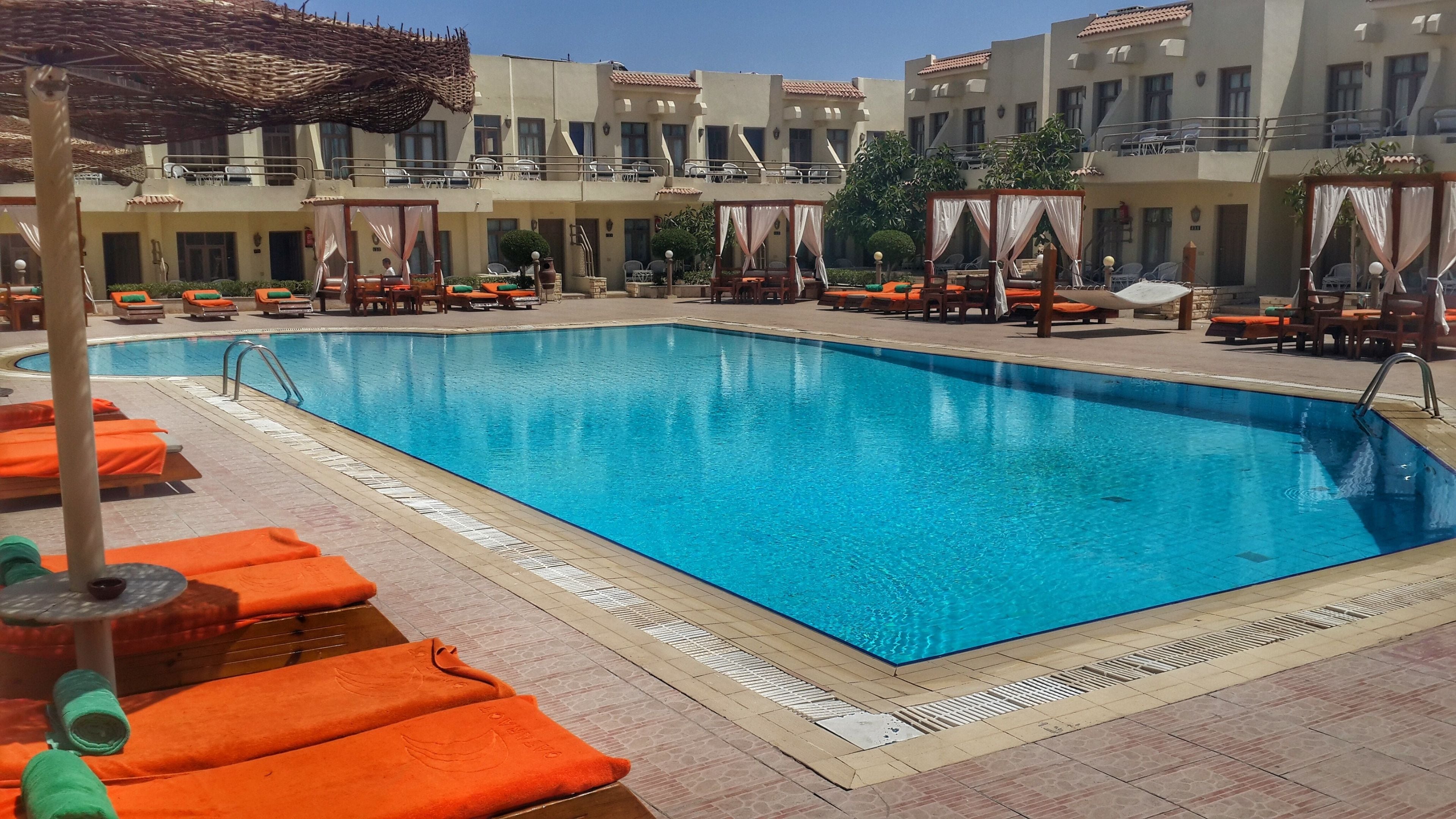 Photo - Cataract Layalina Naama Bay