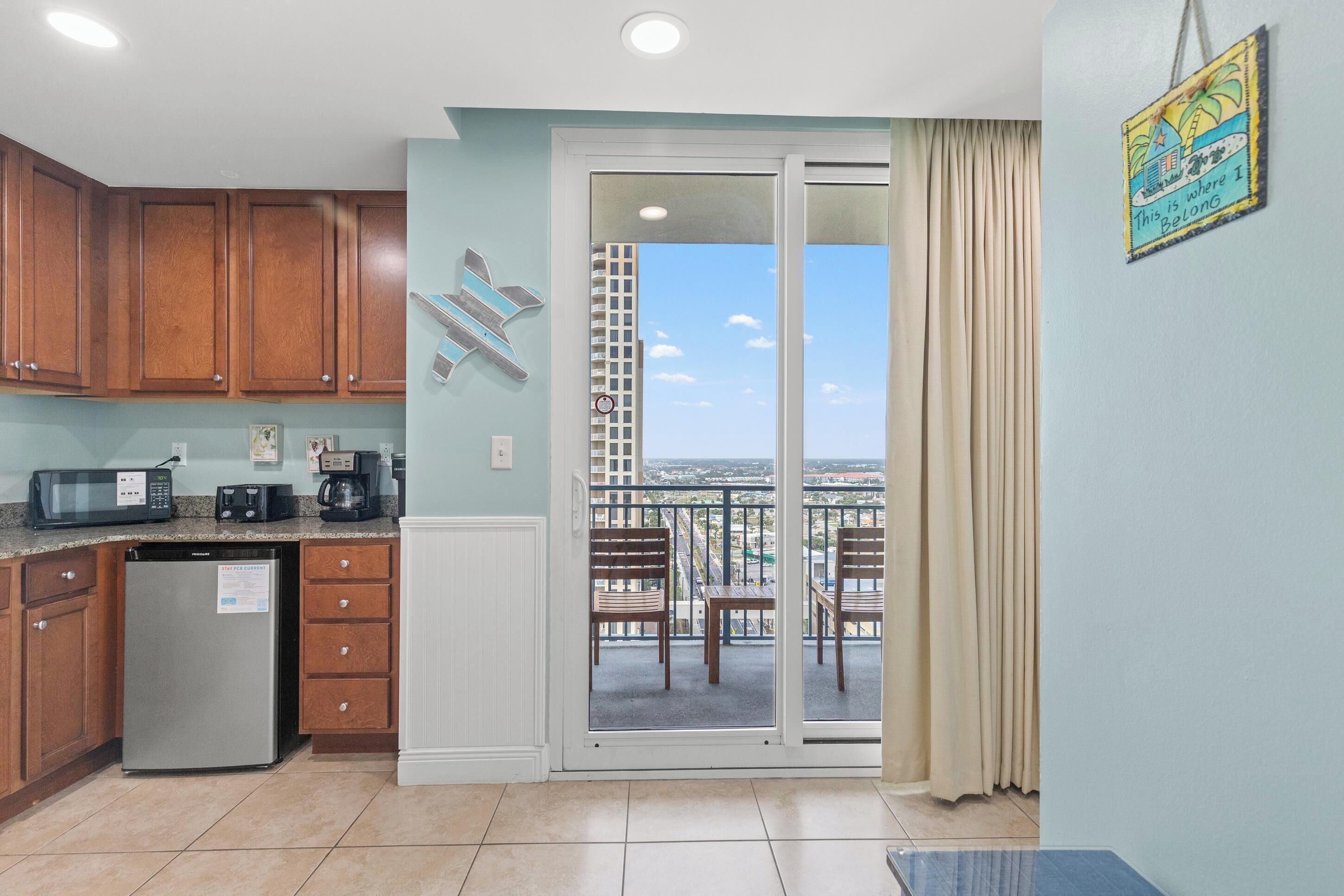 Private kitchenette