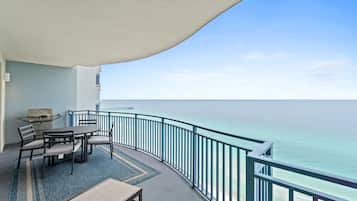 Condo, 2 Bedrooms, Ocean View (2004) | Balcony