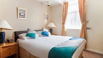 Standard Double Room, Ensuite | Free WiFi, bed sheets