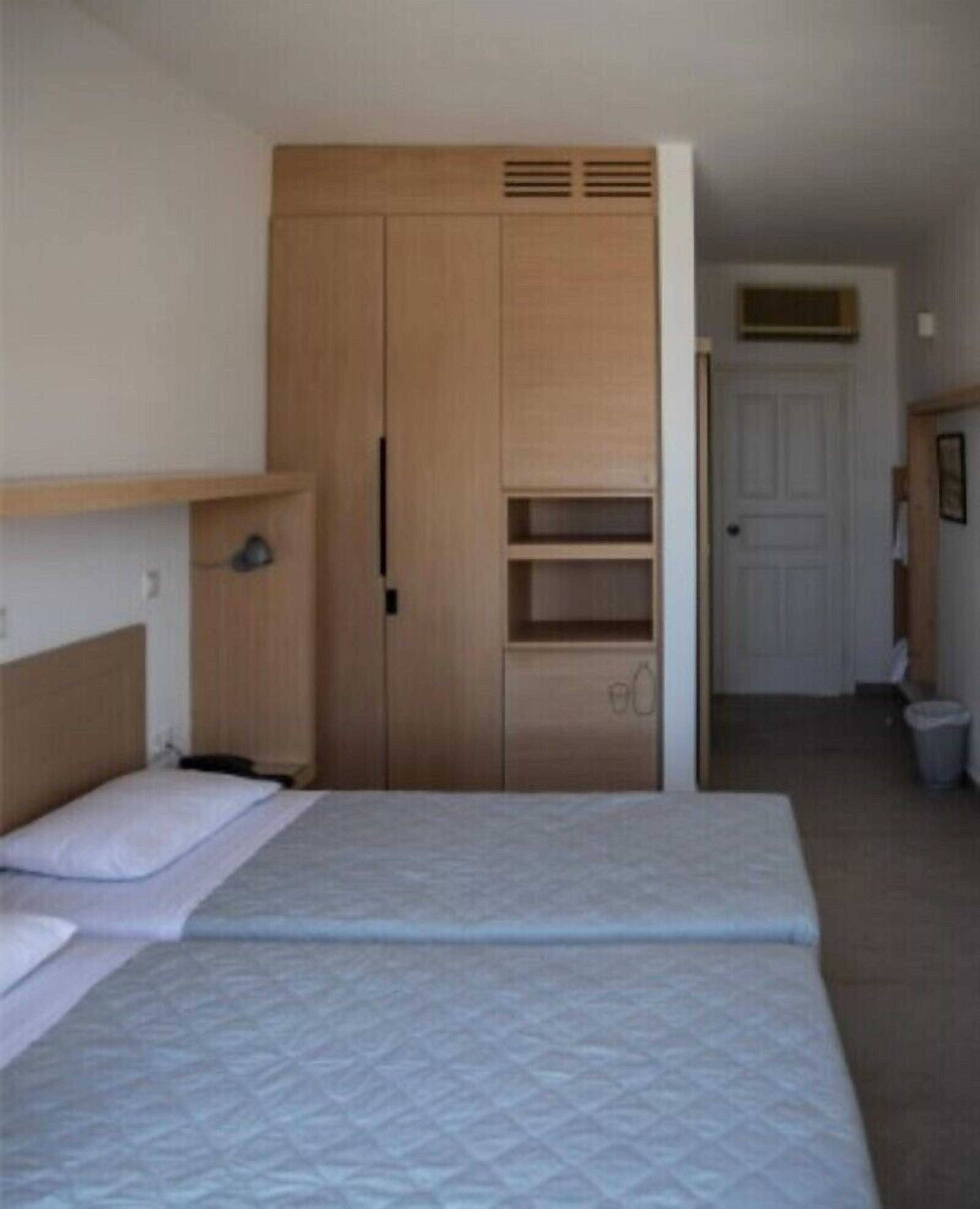 Allergikerbettwaren, Zimmersafe, Bügeleisen/Bügelbrett, kostenloses WLAN