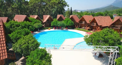 Woodline Hotel