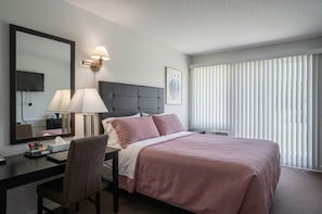 Unclassified image, 3 of 24, button - North Star Motel (Shelburne)