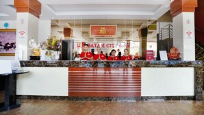 Reception - ZEN Rooms Near BCS Mall Penuin (Batam)