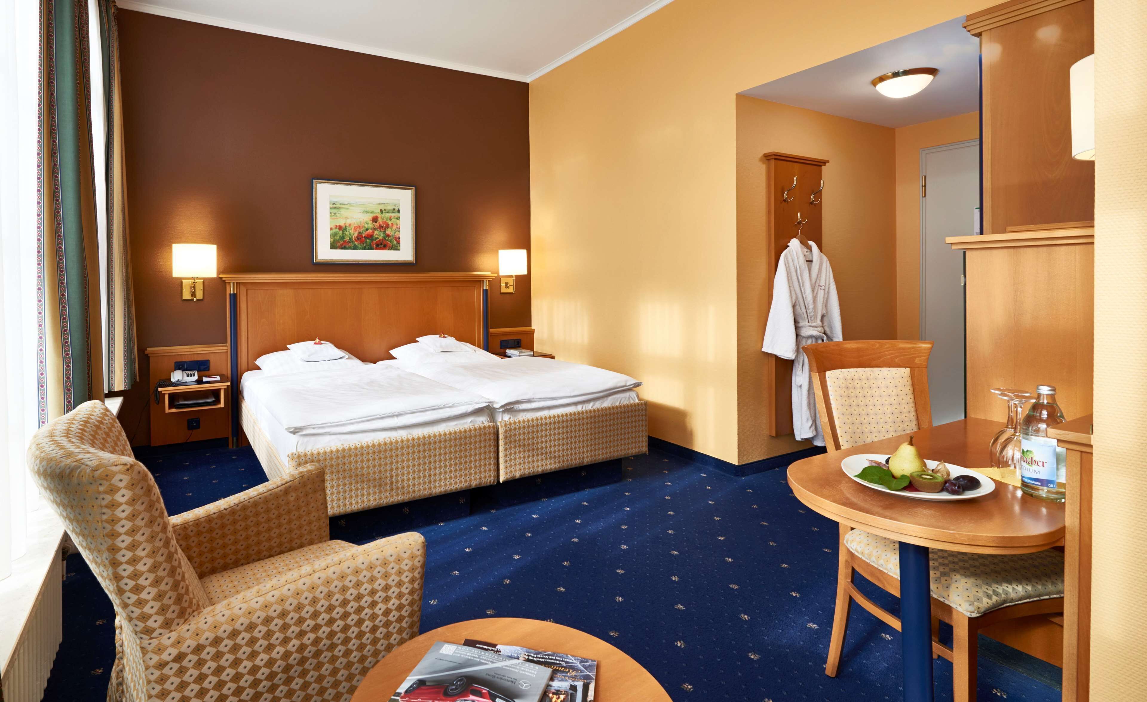 Hypo-allergenic bedding, minibar, in-room safe, soundproofing