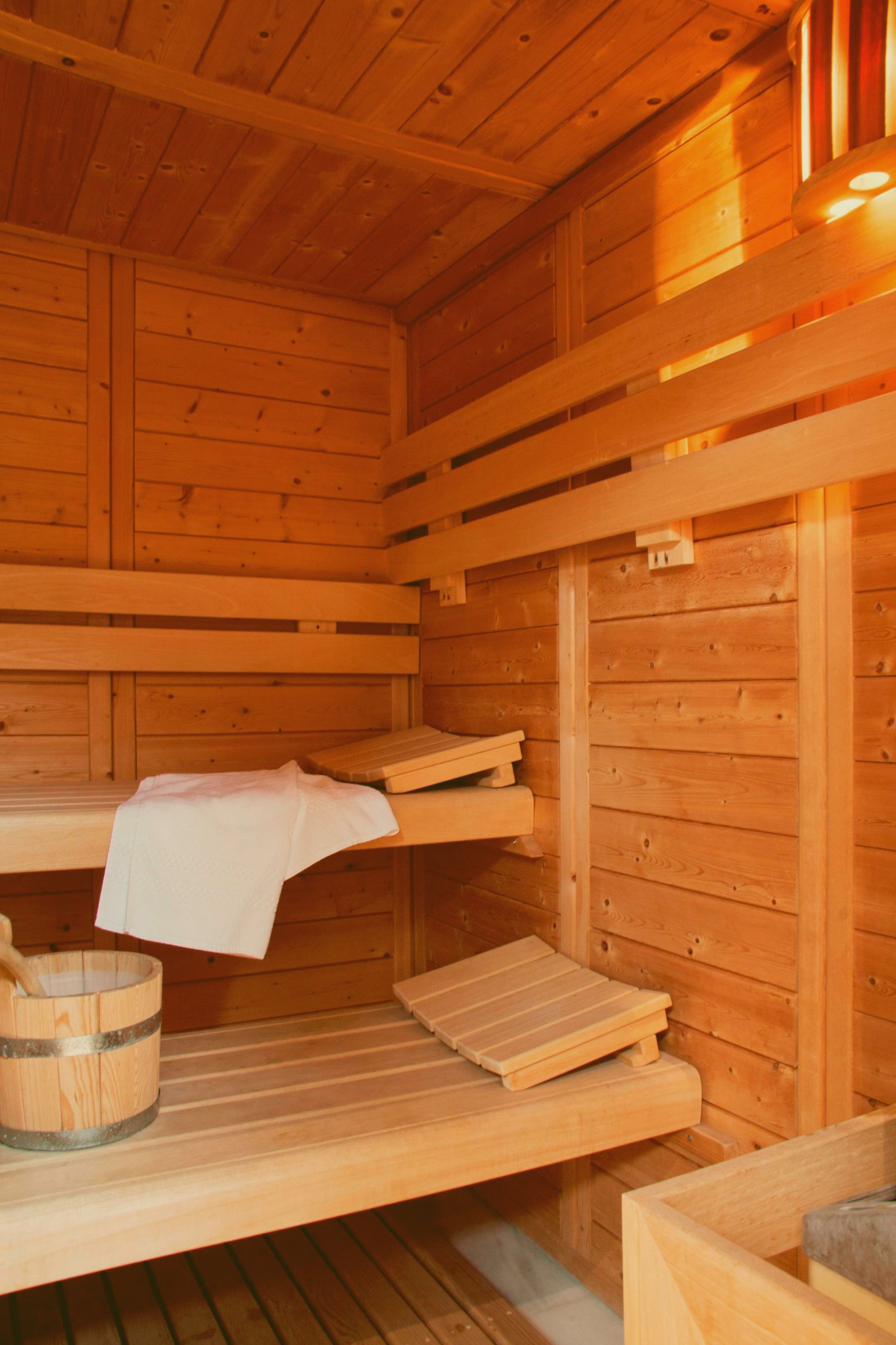 facials, 1 treatment room, massages