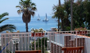 View from property - B&B Villa sul Mare (Melito di Porto Salvo)