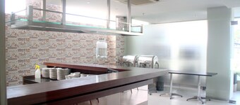 ZEN Rooms Basic Kusuma Bangsa