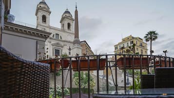 Deluxe tweepersoonskamer, balkon, uitzicht op de stad | Balkon