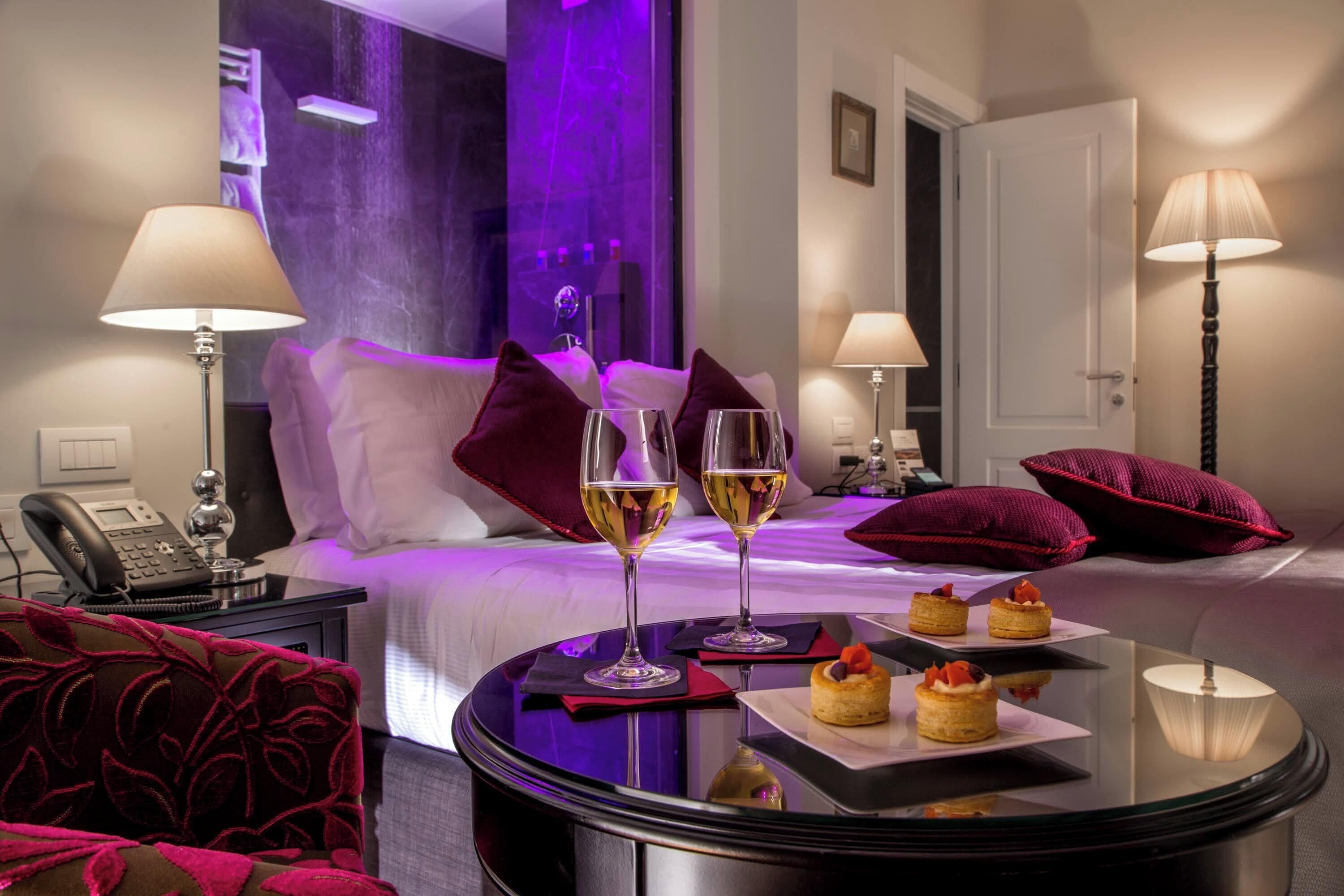 Deluxe Double Room | Frette Italian sheets, premium bedding, down duvets, pillow-top beds