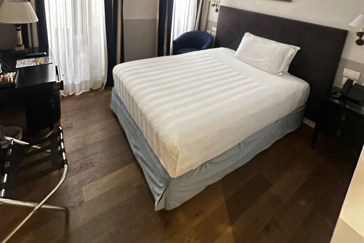 Habitación individual superior | Sábanas italianas Frette, ropa de cama de alta calidad y edredón