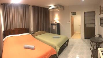 Rollaway beds, free WiFi