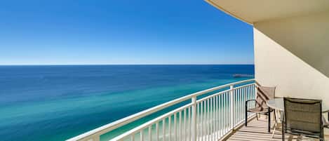 Appartement, 3 slaapkamers, uitzicht op zee | Uitzicht vanaf balkon