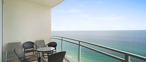 Condo, 1 Bedroom, Beachfront (2210) | Balcony