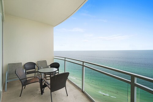 Aqua Beach Resort by Panhandle Getaways