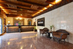 Lobby - ZEN Rooms Jogja Cendrawasih (Yogyakarta)