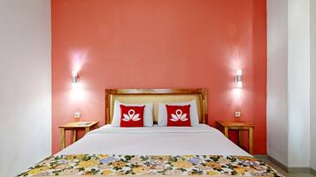 Superior Double Room | Desk, rollaway beds, free WiFi