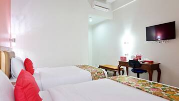 Superior Double Room | Desk, rollaway beds, free WiFi