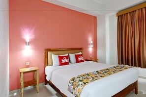 Superior Double Room | Desk, rollaway beds, free WiFi - ZEN Rooms Basic Malioboro Sosrowijayan Sosromenduran (Yogyakarta)