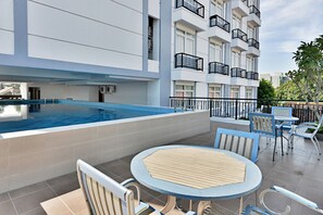 Piscine extérieure