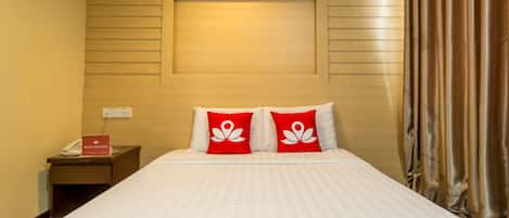 Desk, iron/ironing board, free WiFi, bed sheets