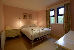 Desk, iron/ironing board, free WiFi