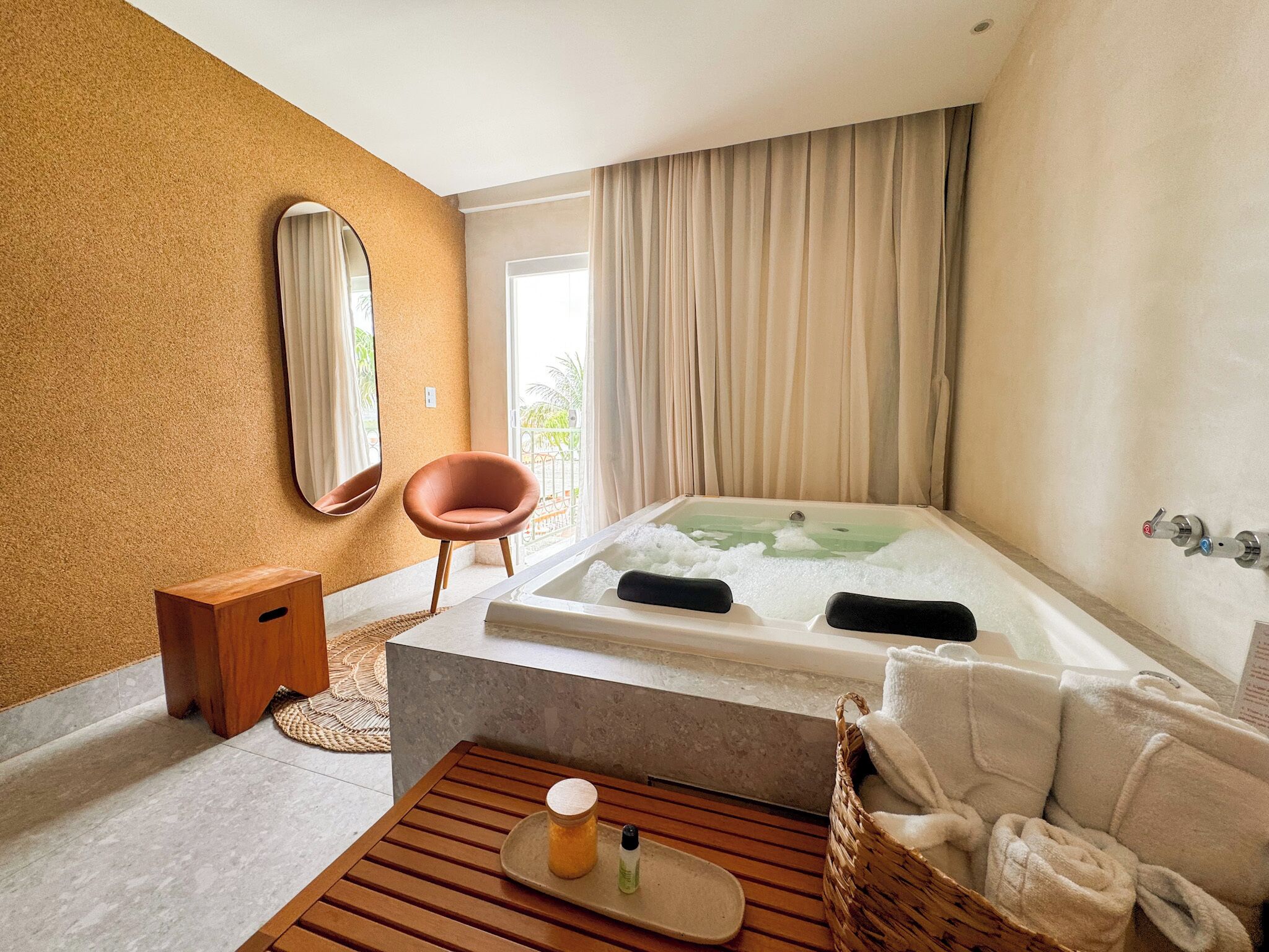 premium suite, jetted tub | 4 bedrooms, minibar, laptop workspace, blackout curtains
