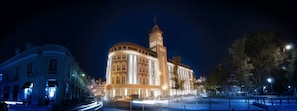 A historic building with a clock tower, large windows, and a grand entrance. - Lisbon Five Stars Apartments 8 Building (Lisbon)