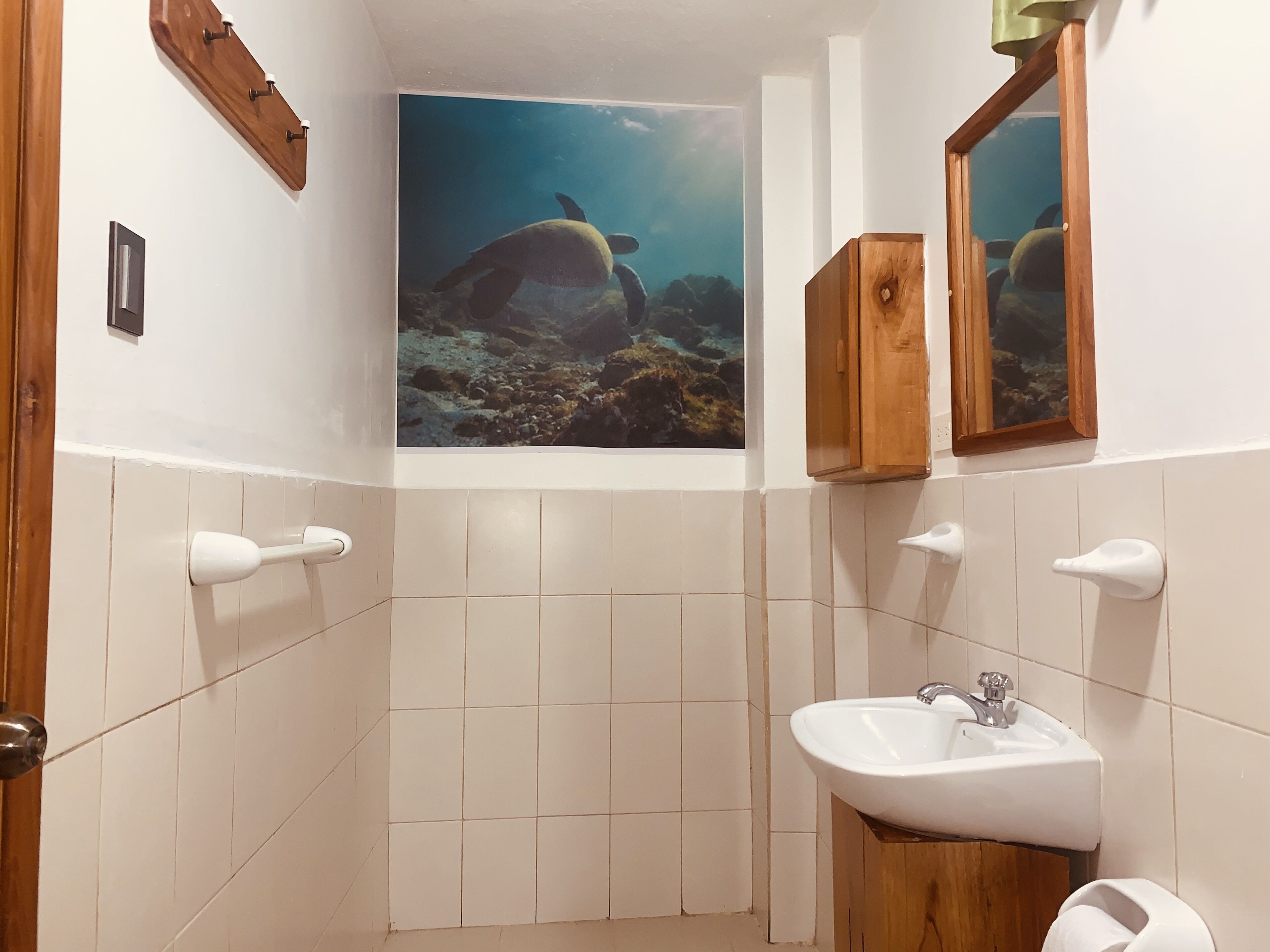 triple room | desk, blackout curtains, free wifi, bed sheets