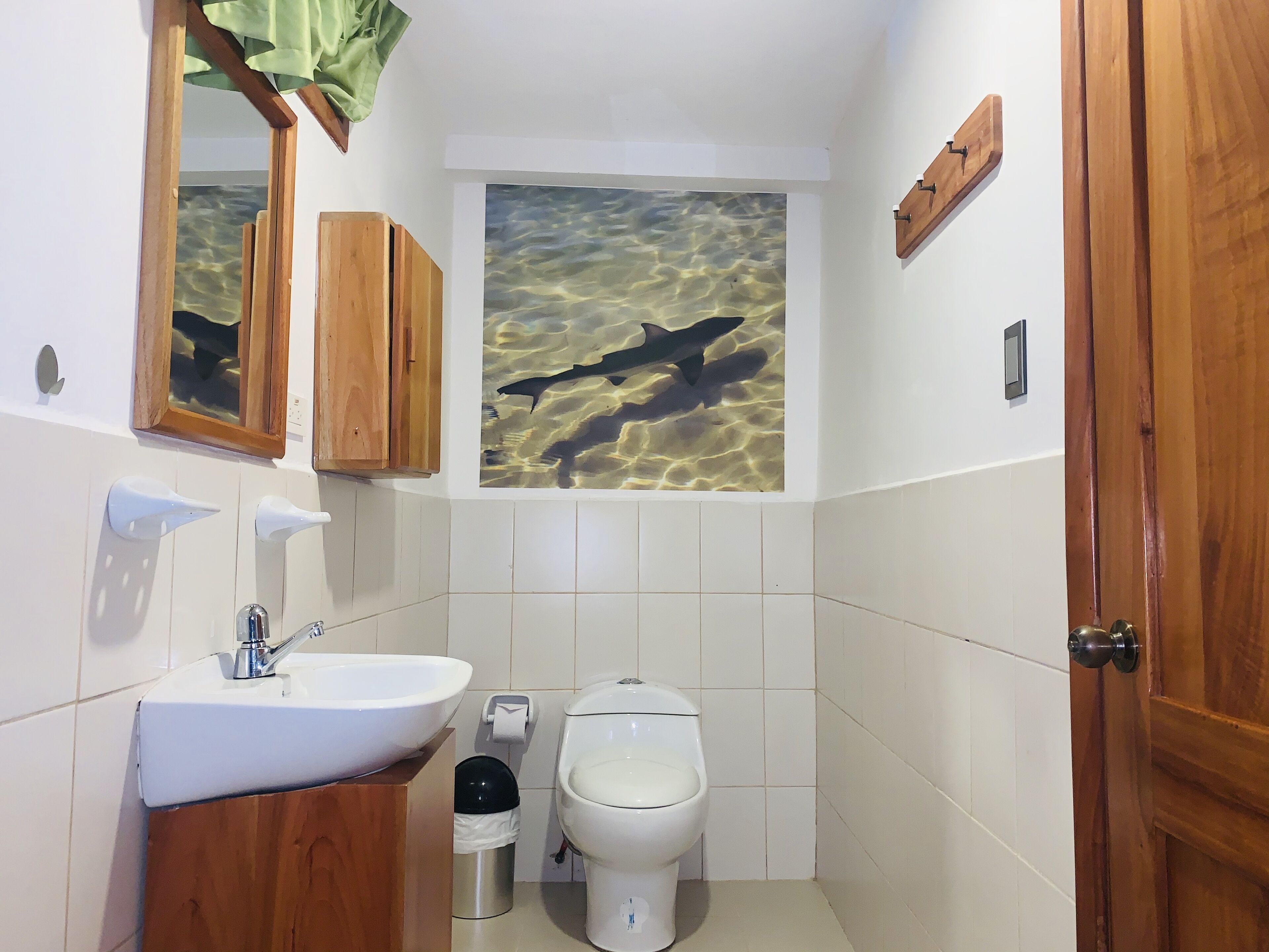 double room | desk, blackout curtains, free wifi, bed sheets