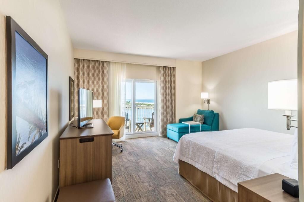 In-room safe, desk, laptop workspace, free cots/infant beds