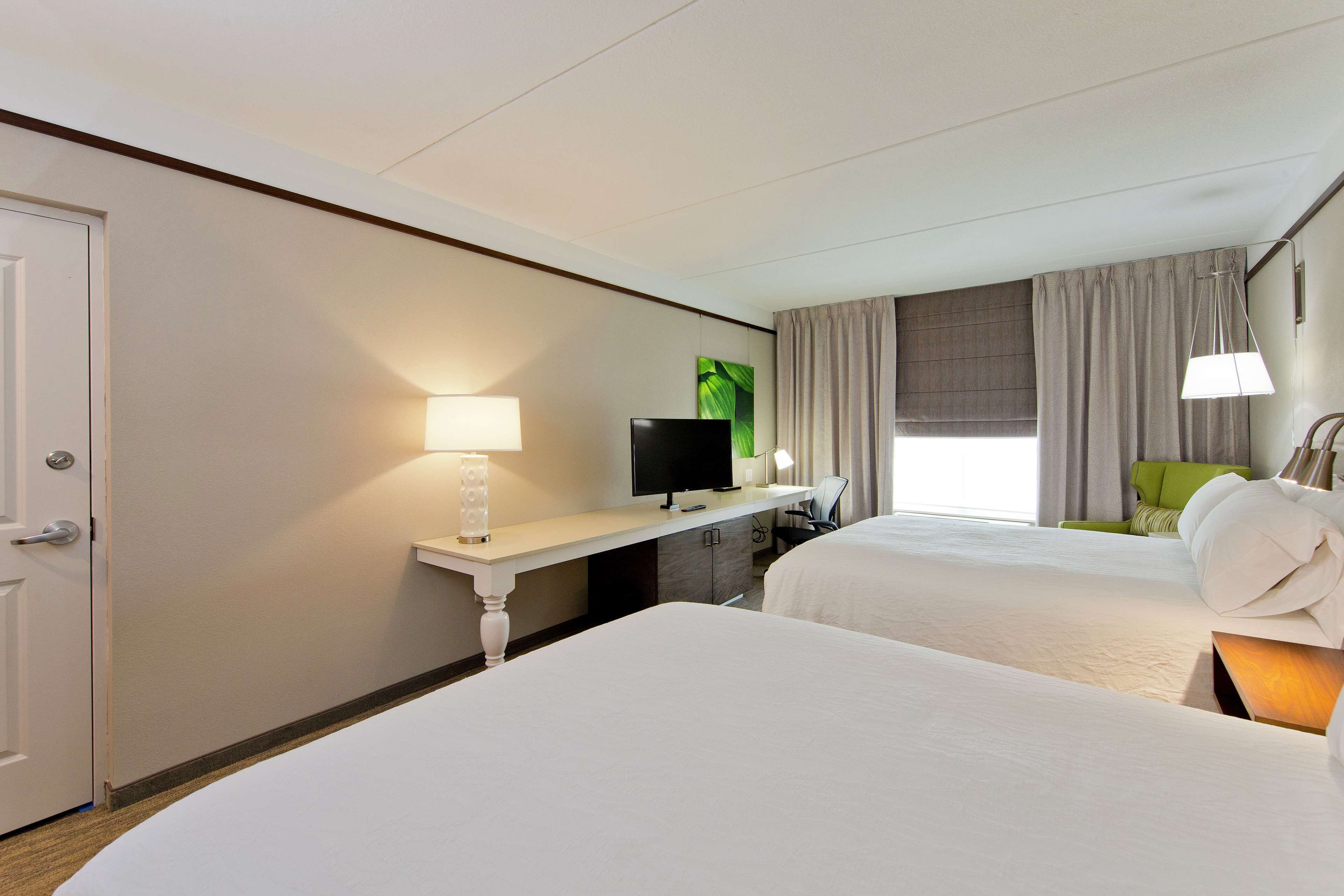 1 bedroom, in-room safe, individually decorated, individually furnished