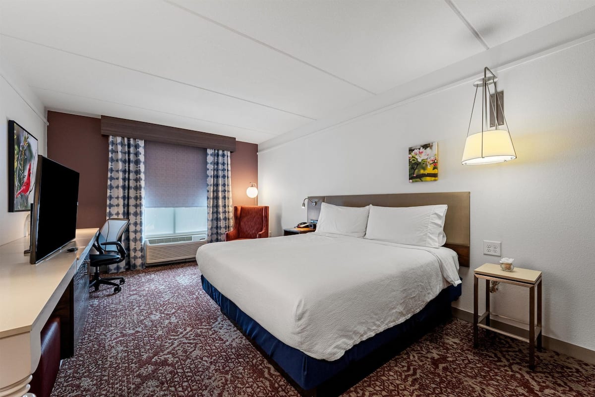 In-room safe, individually decorated, individually furnished, desk
