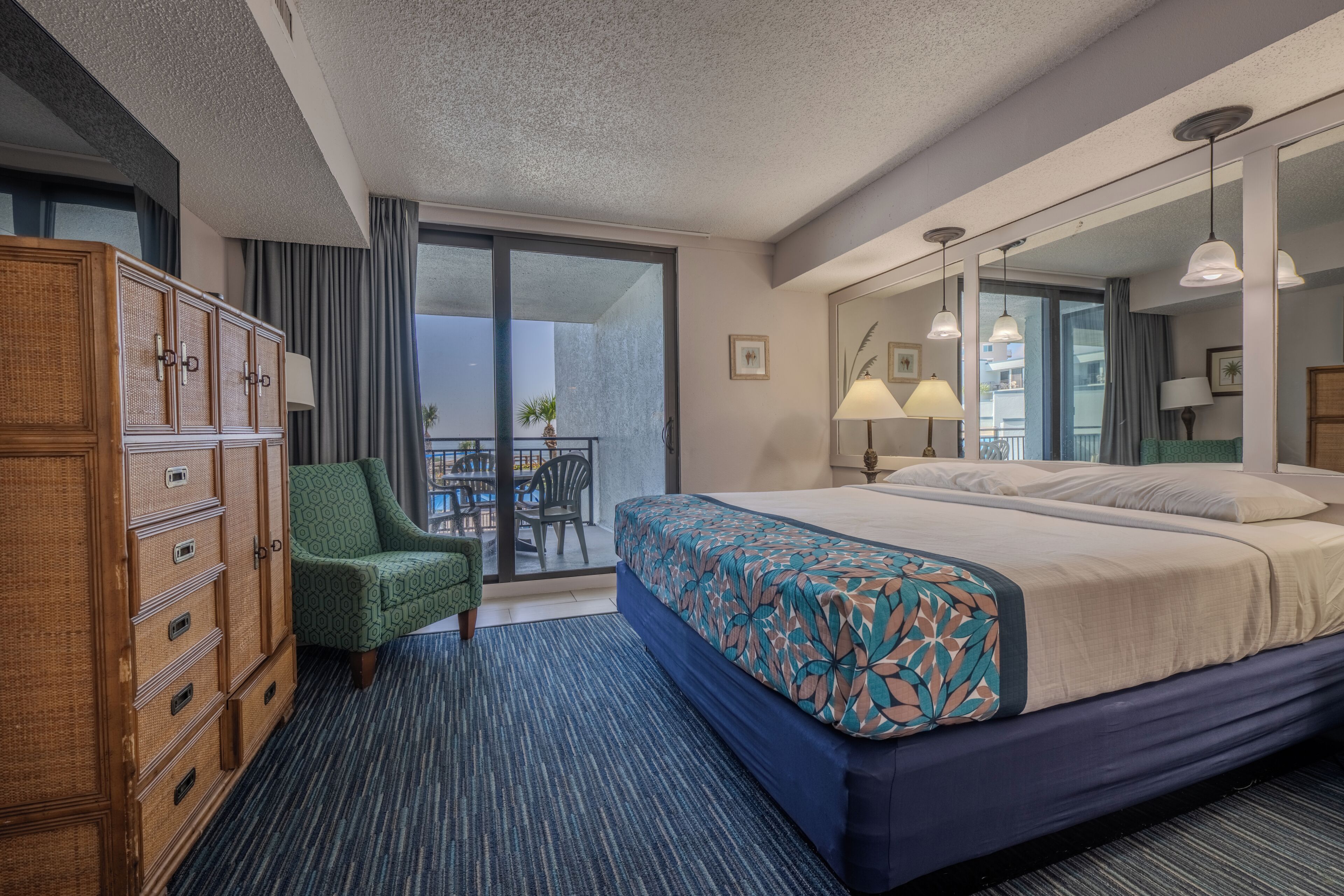 Standard Apartment, 2 Bedrooms, Ocean View | 2 bedrooms, iron/ironing board, free WiFi