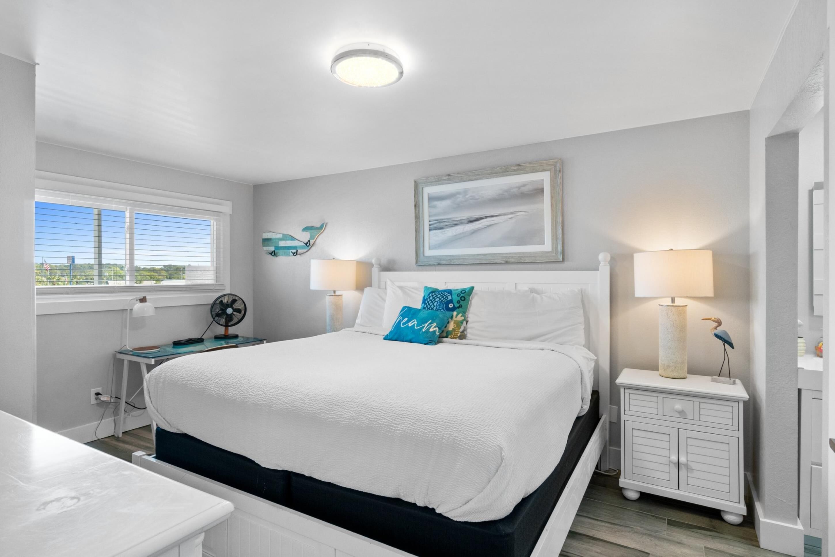 Condo, 1 Bedroom, Ocean View (409) | Laptop workspace, iron/ironing board, WiFi (free)