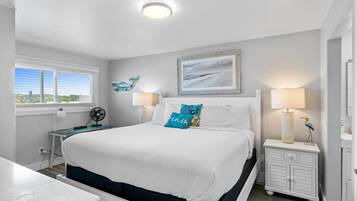 Condo, 1 Bedroom, Ocean View (409) | Laptop workspace, iron/ironing board, WiFi (free)