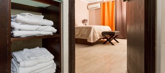 New Kingston CA Guest Apartment VI